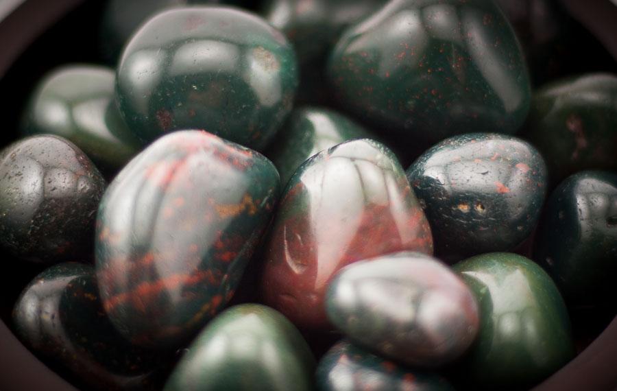Bloodstone Tumbled 1 lb