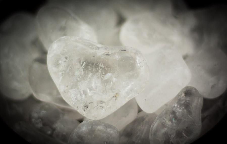 Clear Quartz Tumbled 1 lb