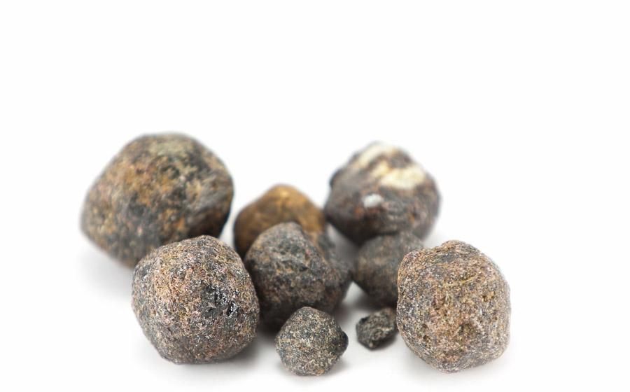 Dark Red Garnet Untumbled 1 lb