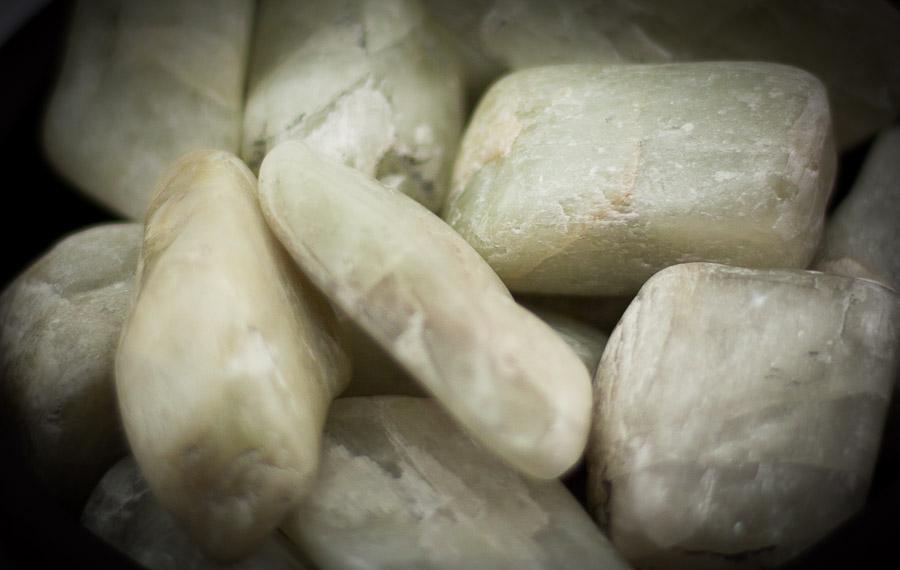 Hiddenite Tumbled 1 lb
