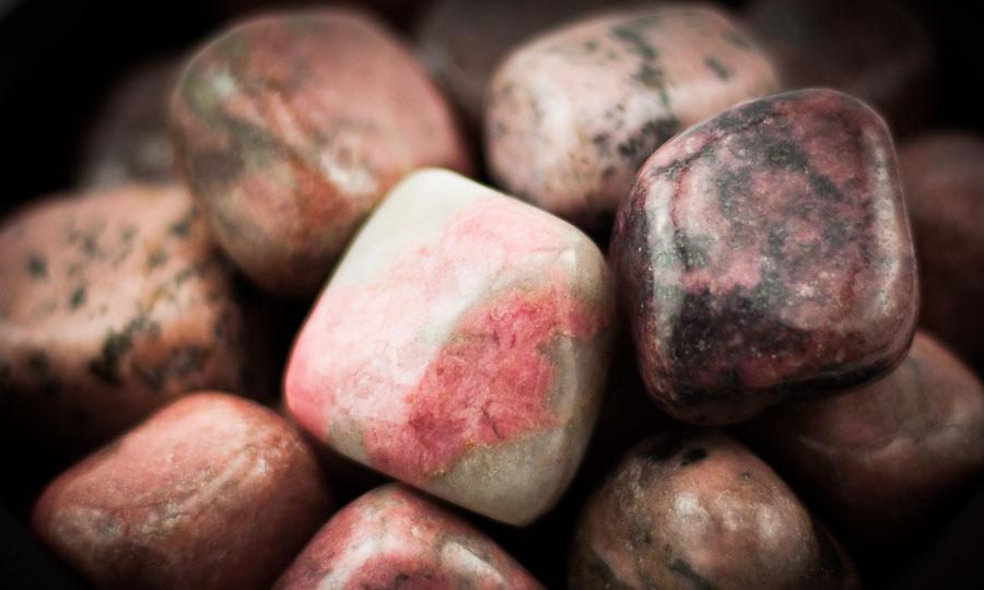 Rhodonite Tumbled 1 lb